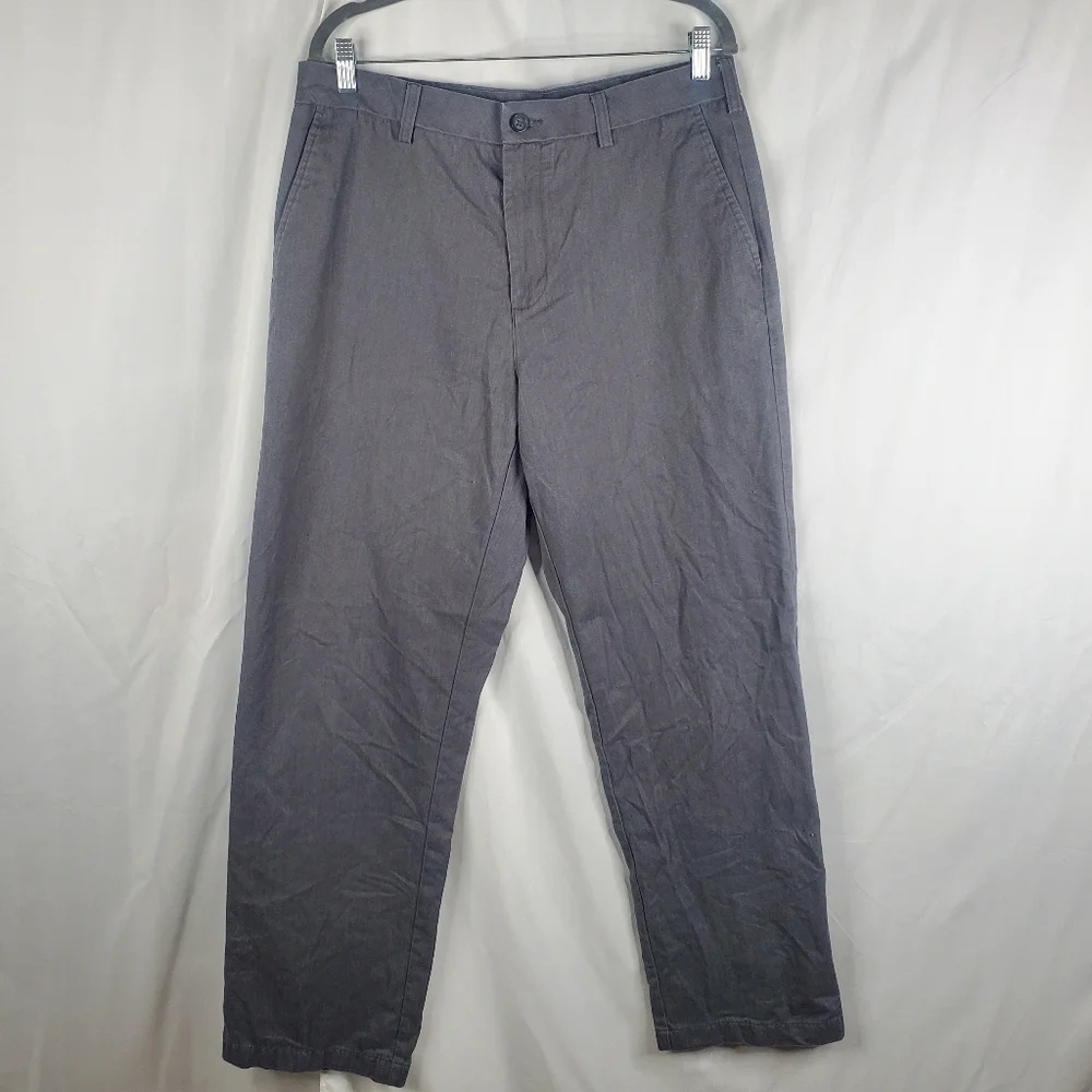 ♧ Croft and Barrow Gray Flat Front Trousers Size 34x34